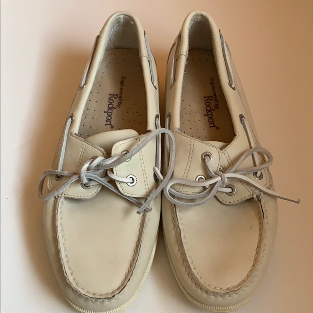 Rockport Men’s 10.5 Cream Leather Loafers